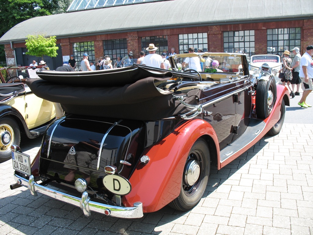 100 Jahre R&ouml;hr, Juni 2026